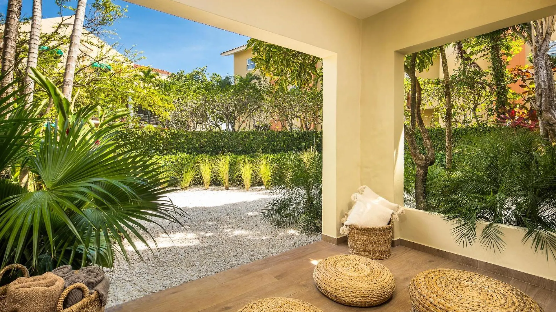 Beach House Bloom - Cabarete Luxury Rentals Lägenhet